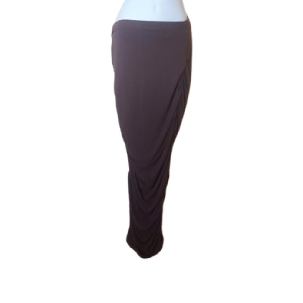 S229 Long Brown Form Fitting Skirt Size Medium / 6